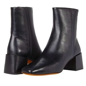 Vince Kaye Block Heel Leather Boot Size 8